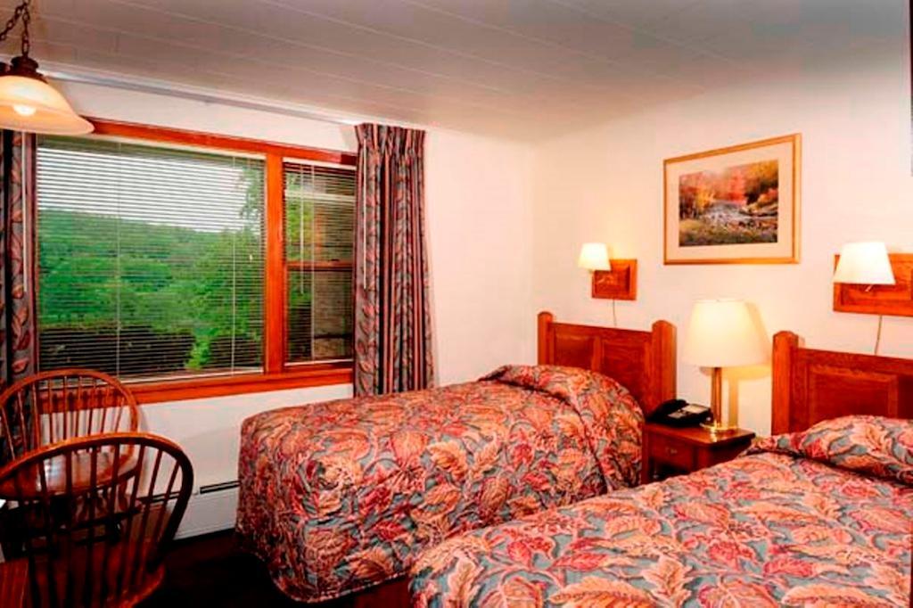 Cacapon State Park Lodge Berkeley Springs Exterior foto